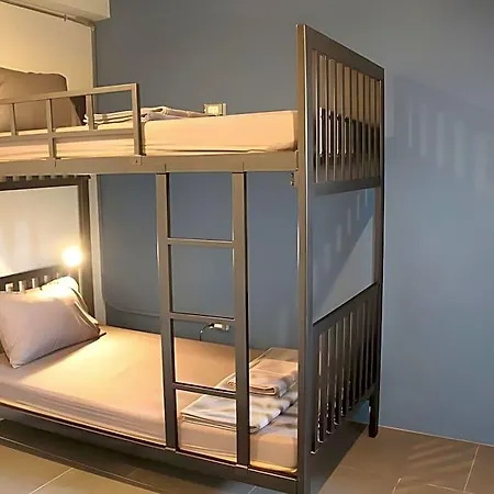 Yamyen Hostel